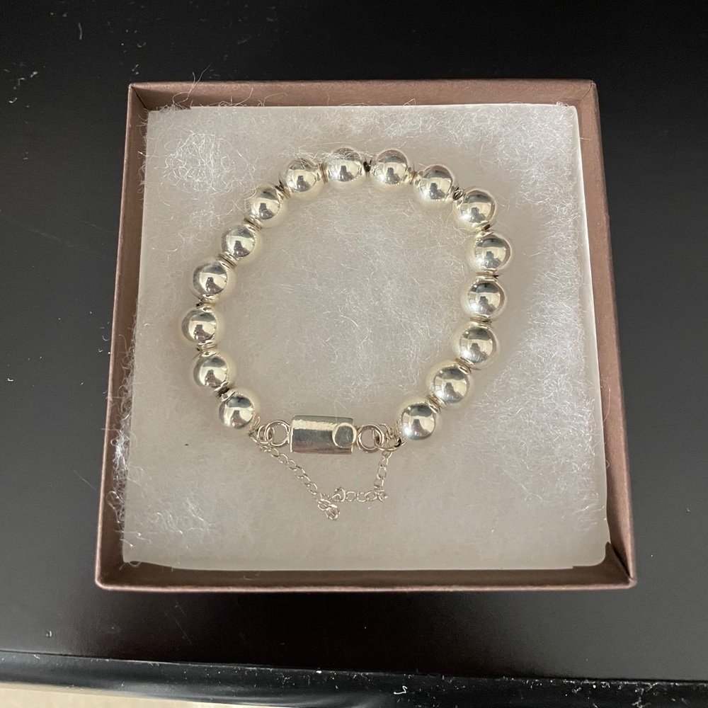 Retired Silpada Silver Bead Bracelet